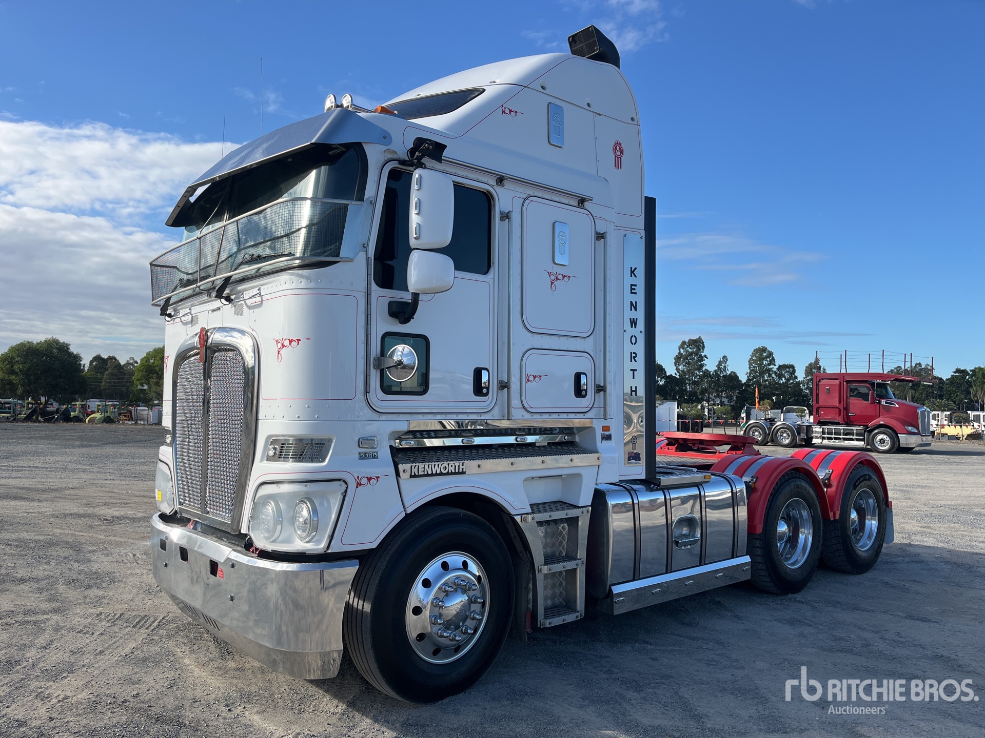 General Appearance with Picture, Right Front Corner