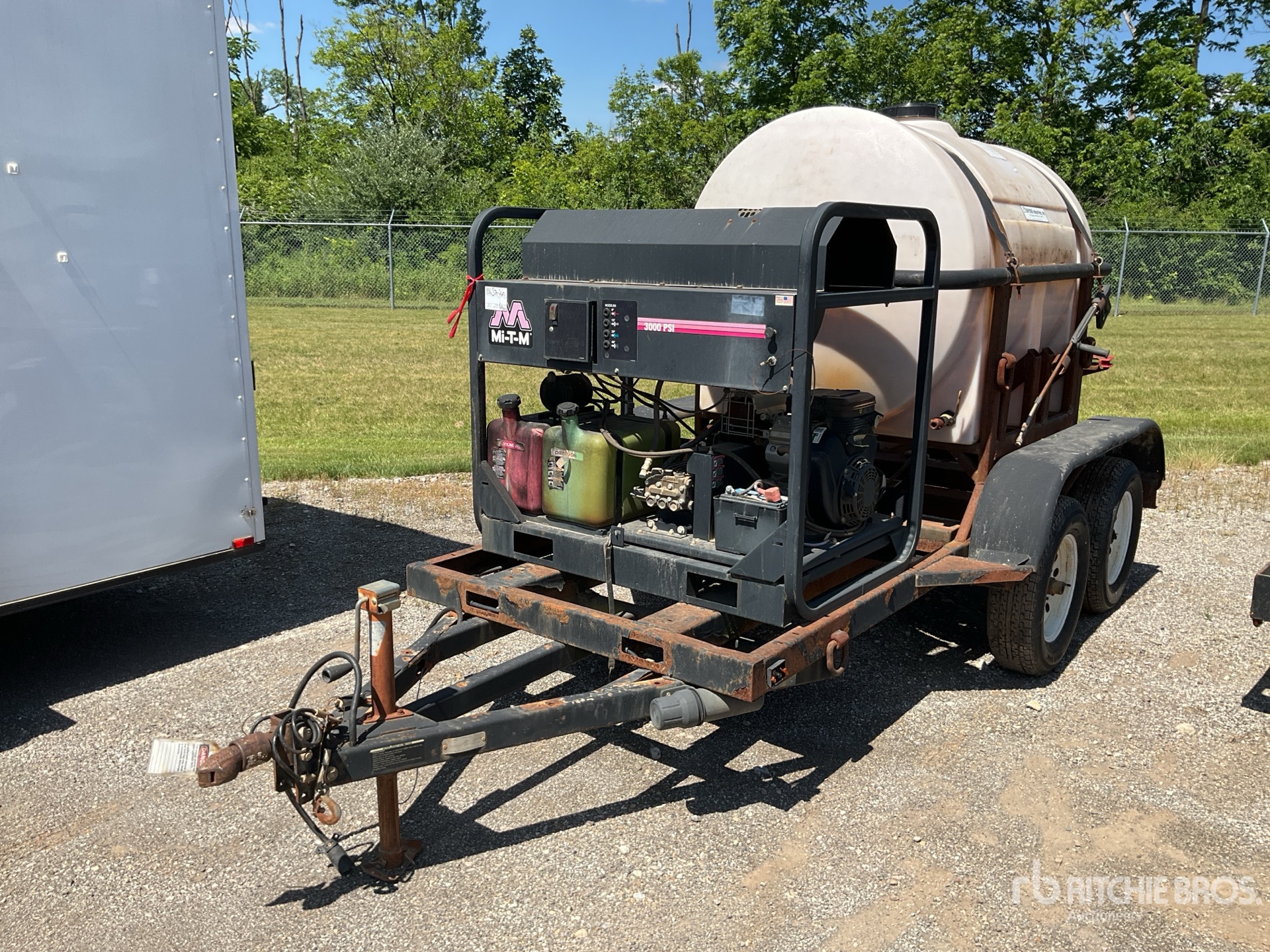 General Appearance with Glamour Shot