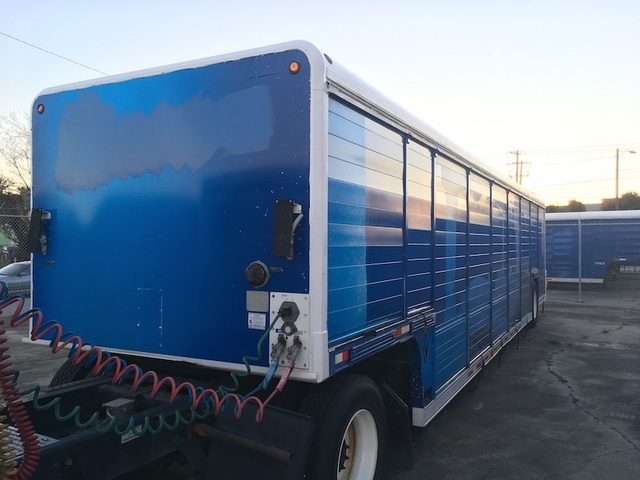 2003 Mickey AT-B Beverage Trailer