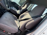 LL880181 - 2020 International LT625: Seats/Armrests
