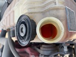 LL880181 - 2020 International LT625: Radiator
