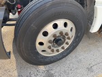 LL880181 - 2020 International LT625: Wheel Condition