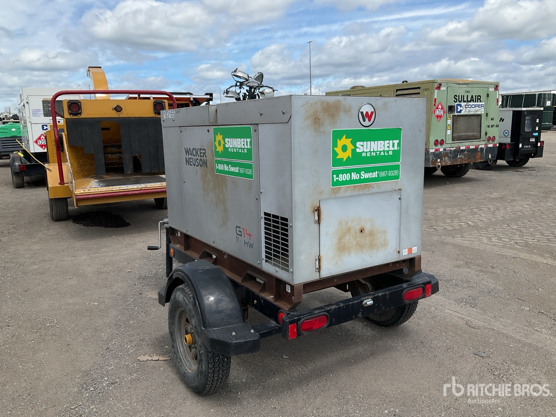 General Appearance with Picture, Left Rear Corner