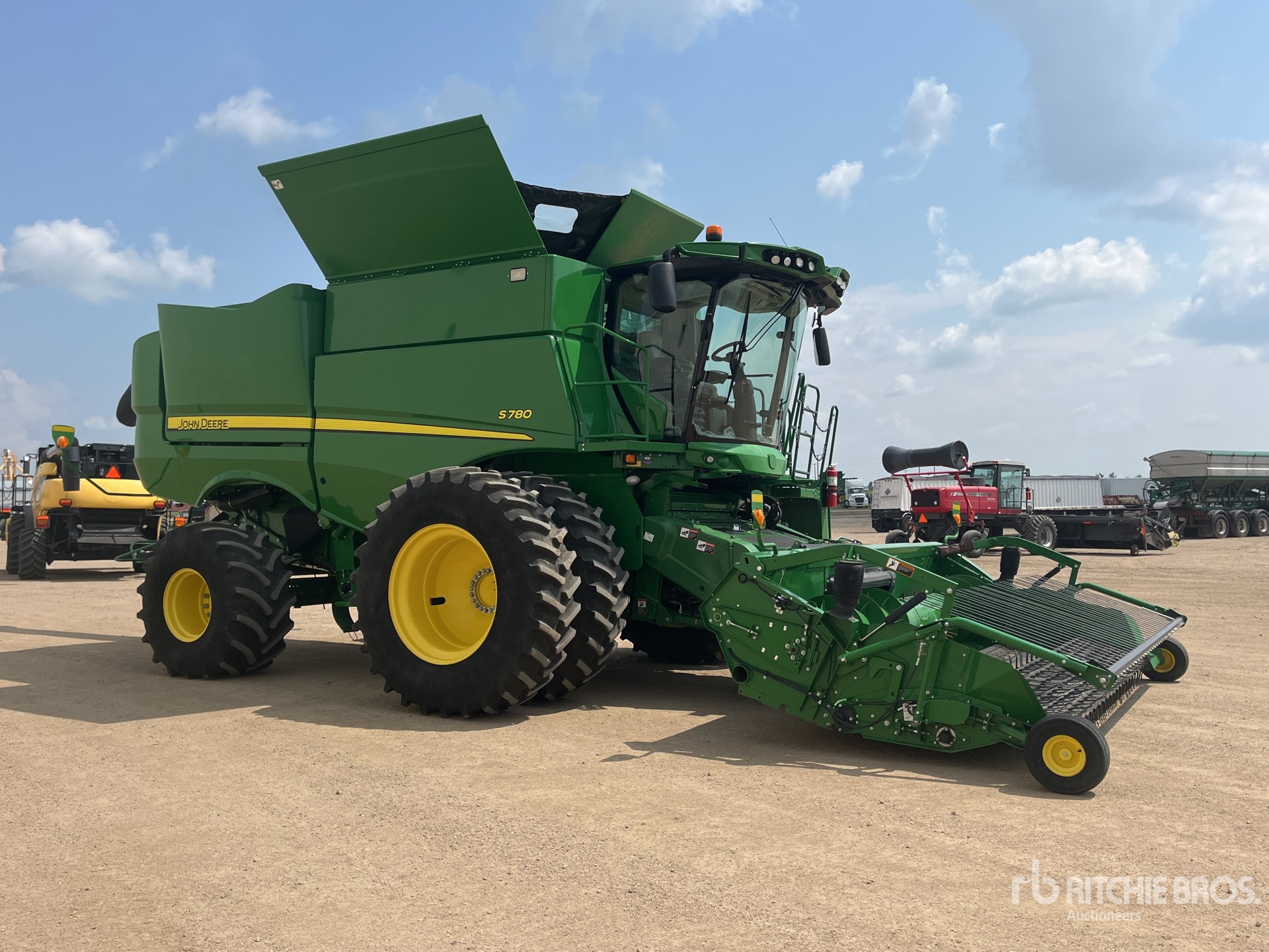 General Appearance with Picture, Right Front Corner