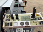 Boum with Commandes hydrauliques