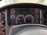 Cab with Luces de advertencia del motor