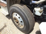Underbody with Right Steer Tire