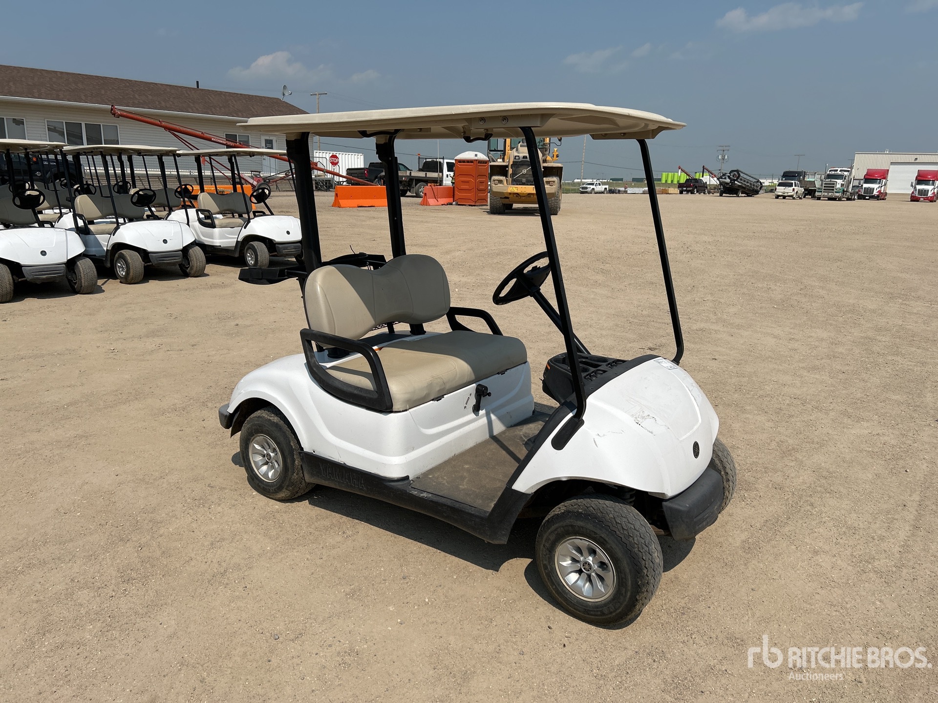 General Appearance with Picture, Right Front Corner