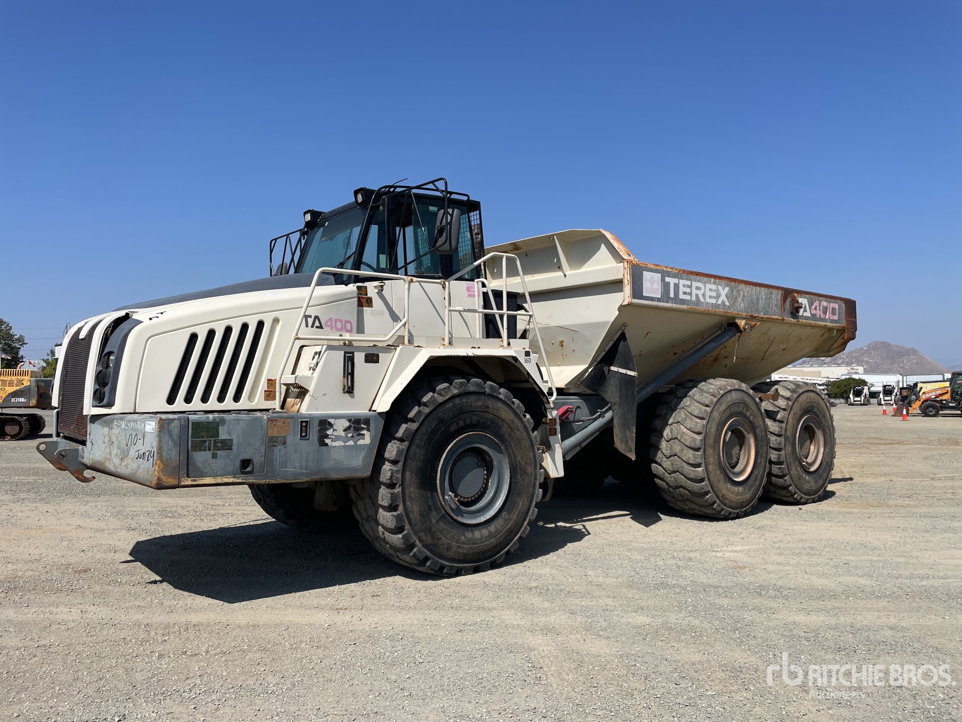 General Appearance with Spin