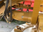 Hydraulics with Saddle Positioning Cylinder