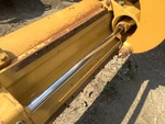 Hydraulics with Blade Side Shift Cylinders