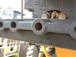 Hydraulics with Saddle Lock Pin