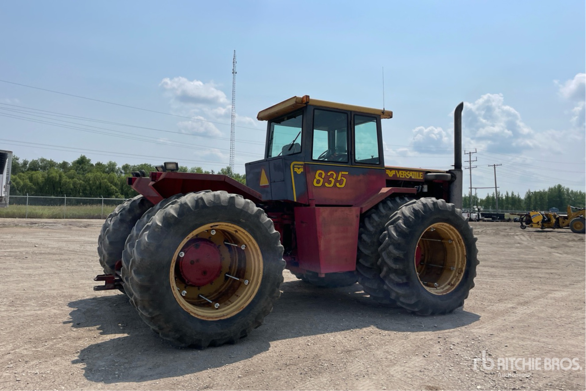 General Appearance with Picture, Right Rear Corner