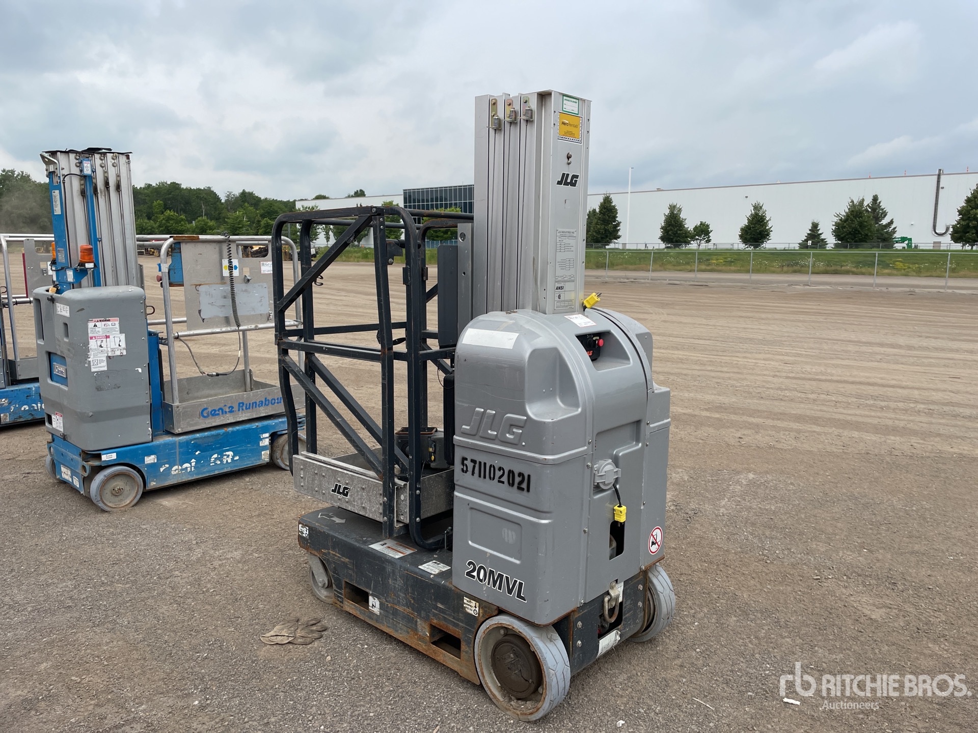 2015 JLG 20MVL Vertical Mast Lift | Ritchie Bros. Auctioneers