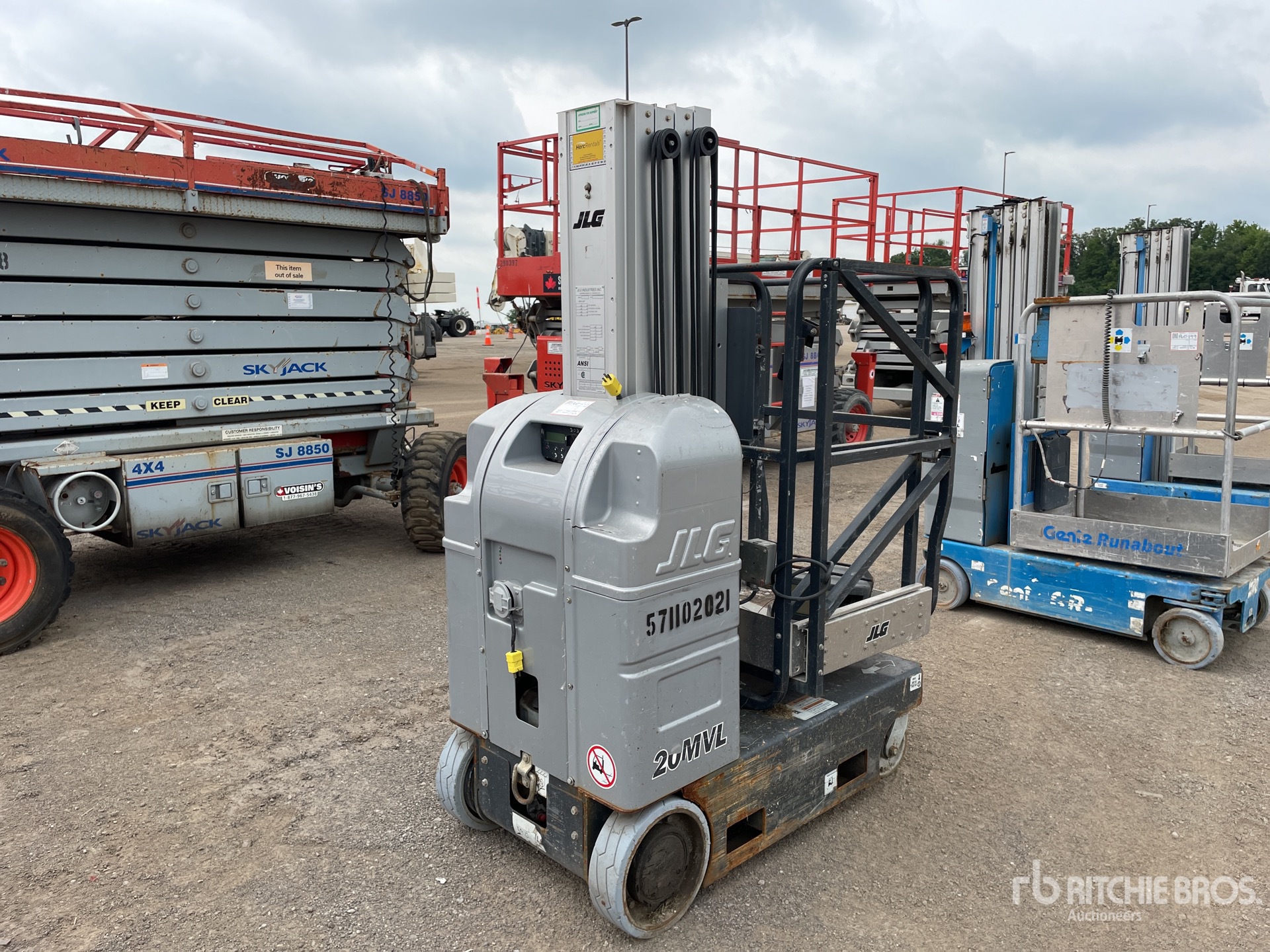 2015 JLG 20MVL Vertical Mast Lift | Ritchie Bros. Auctioneers