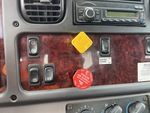 Cab with Control de Frenos