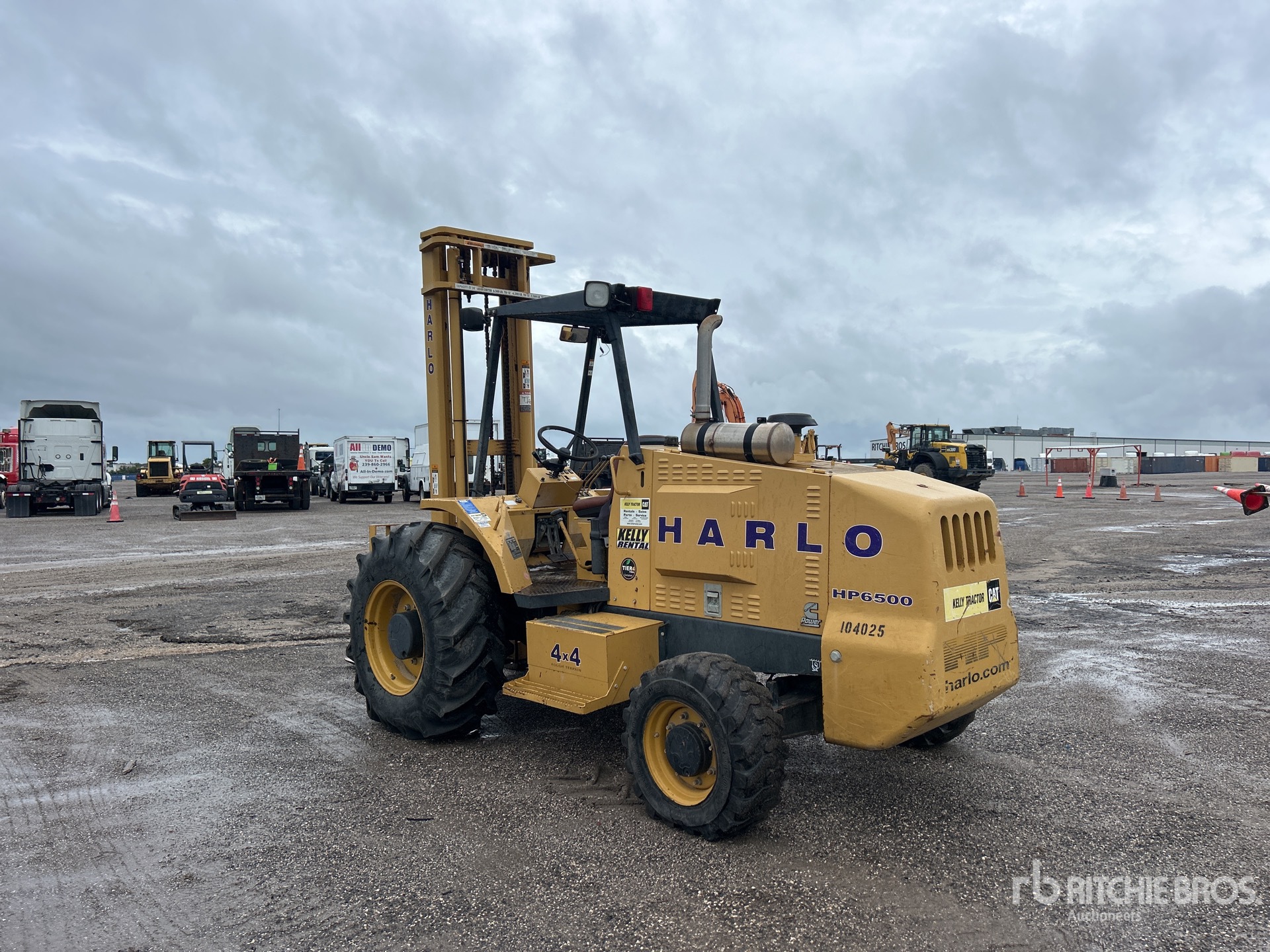 General Appearance with Picture, Left Rear Corner