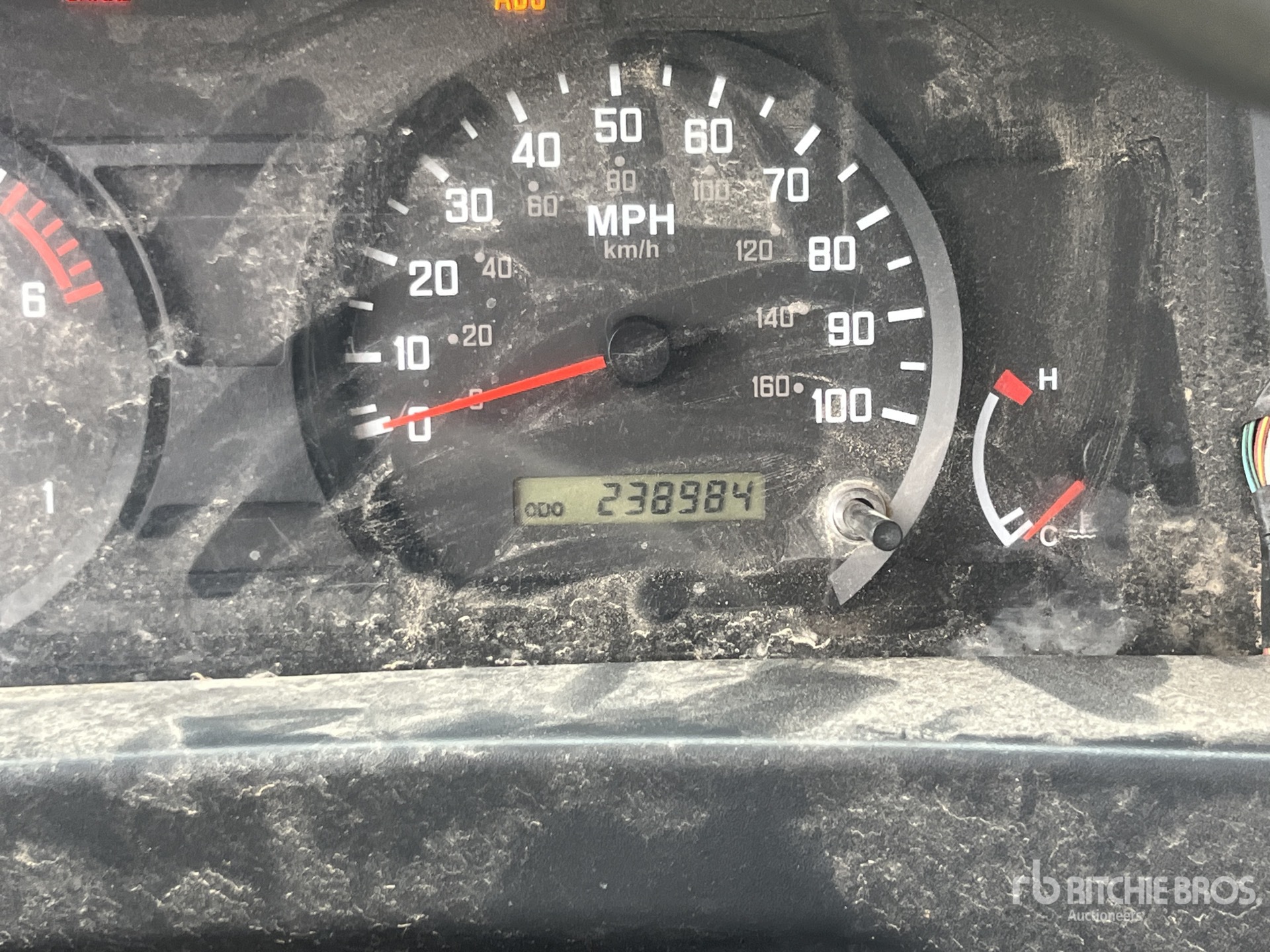 General Appearance with Hour Meter / Odometer