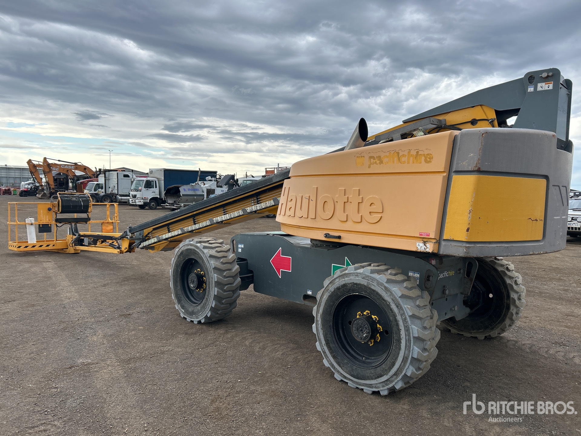 General Appearance with Picture, Left Rear Corner