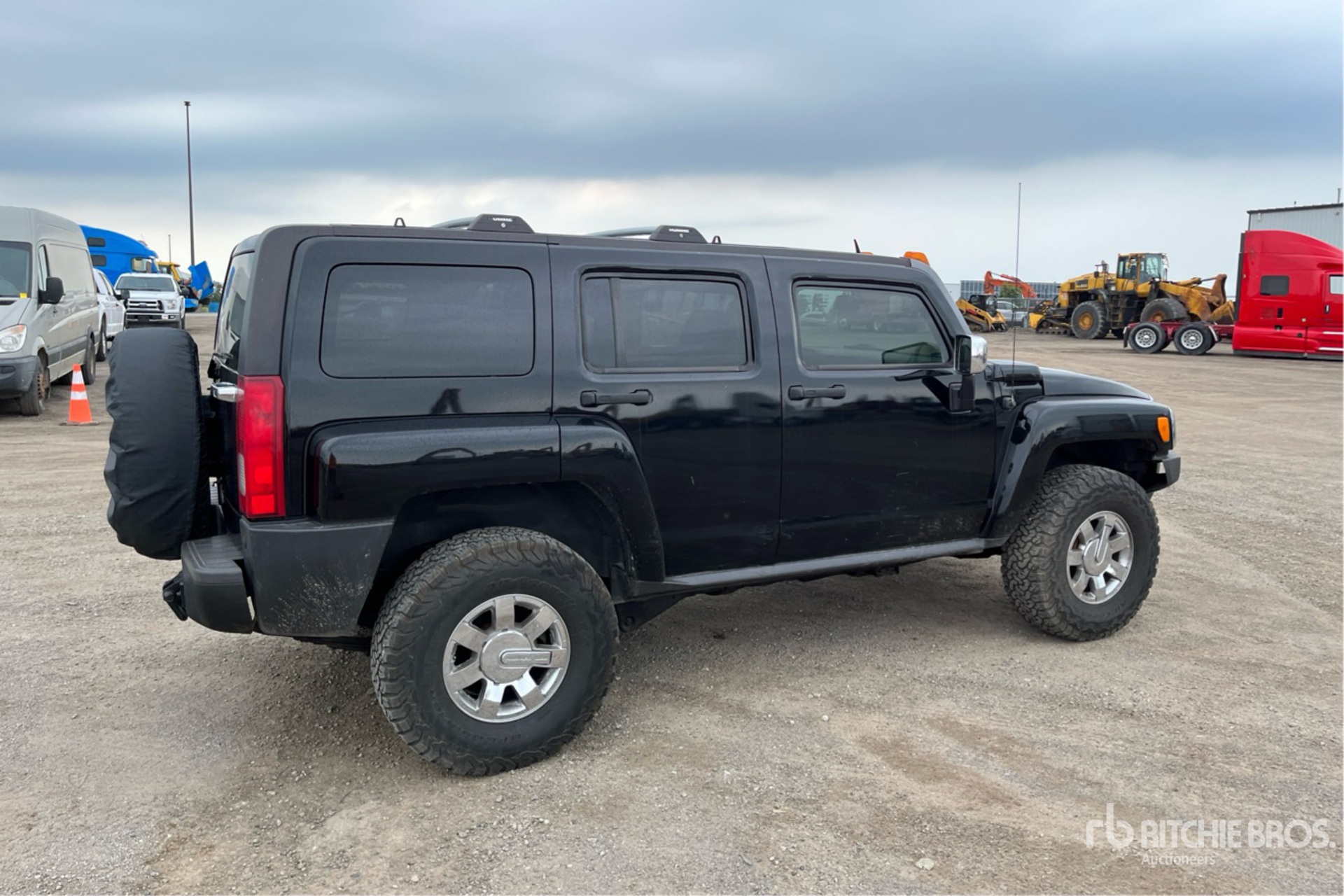 General Appearance with Picture, Right Rear Corner