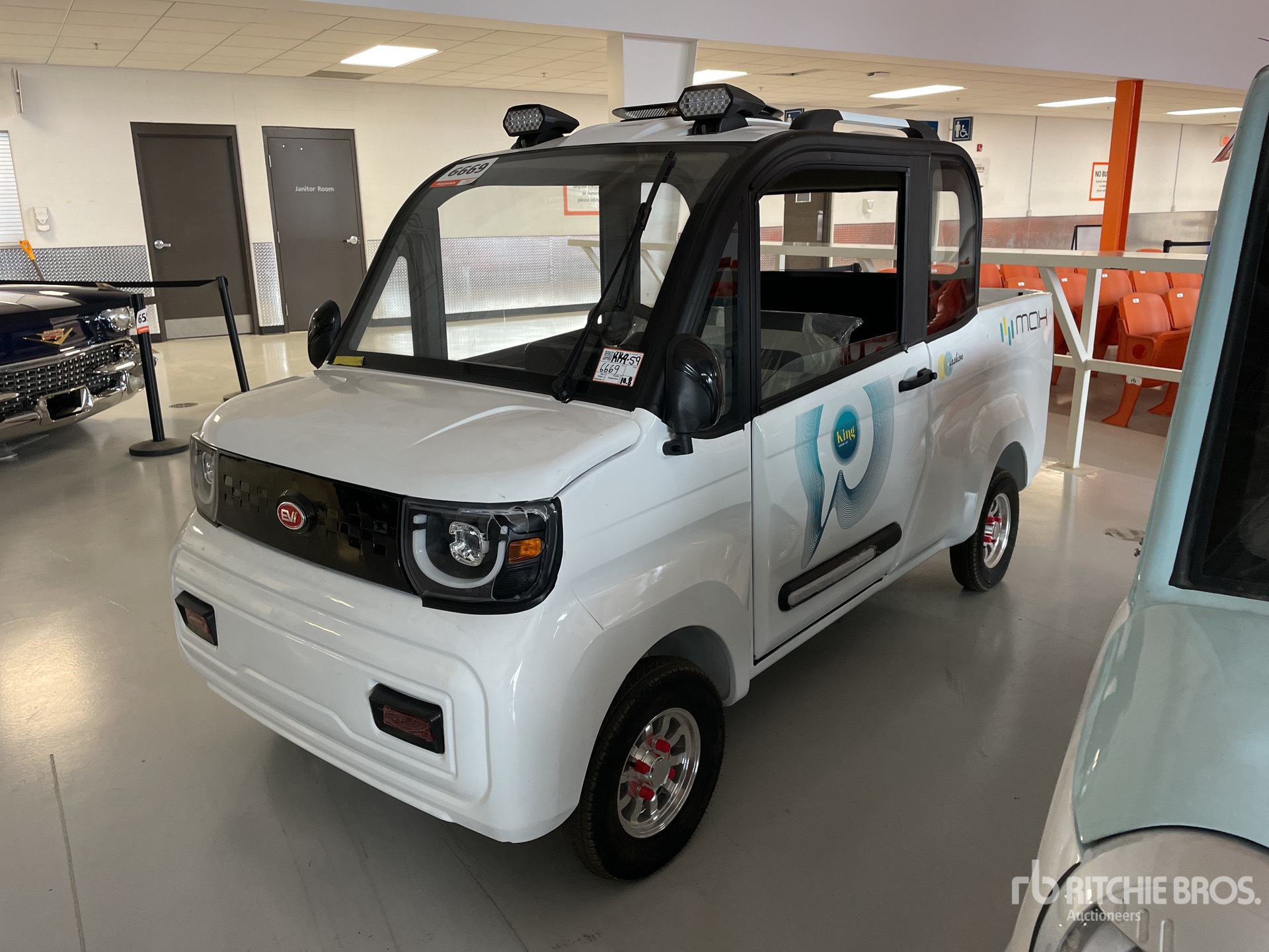 General Appearance with Picture, Left Front Corner