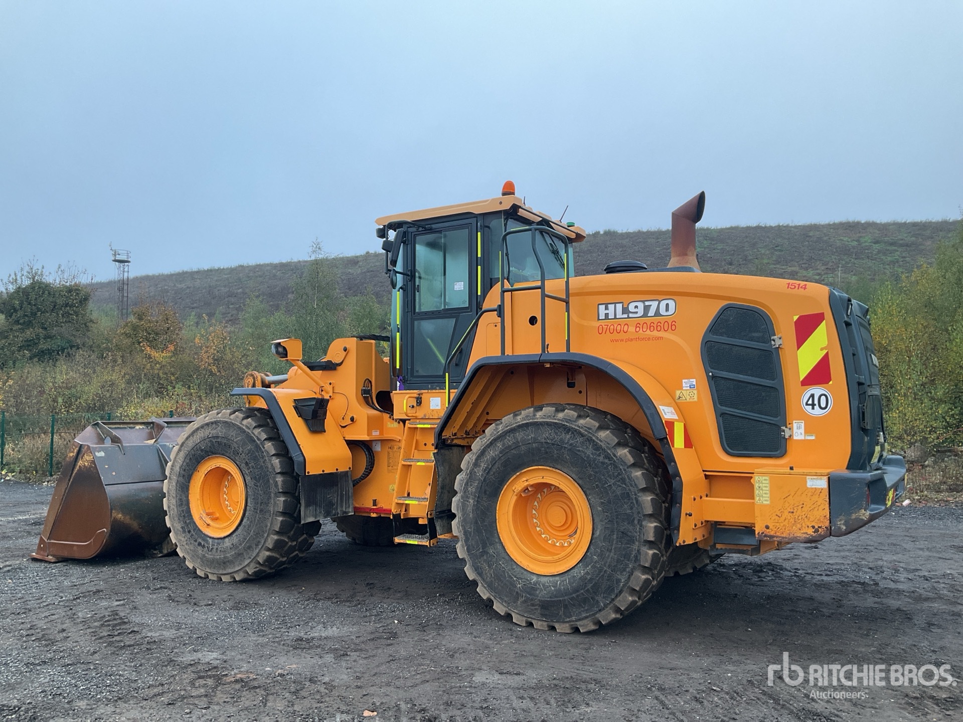 General Appearance with Picture, Left Rear Corner