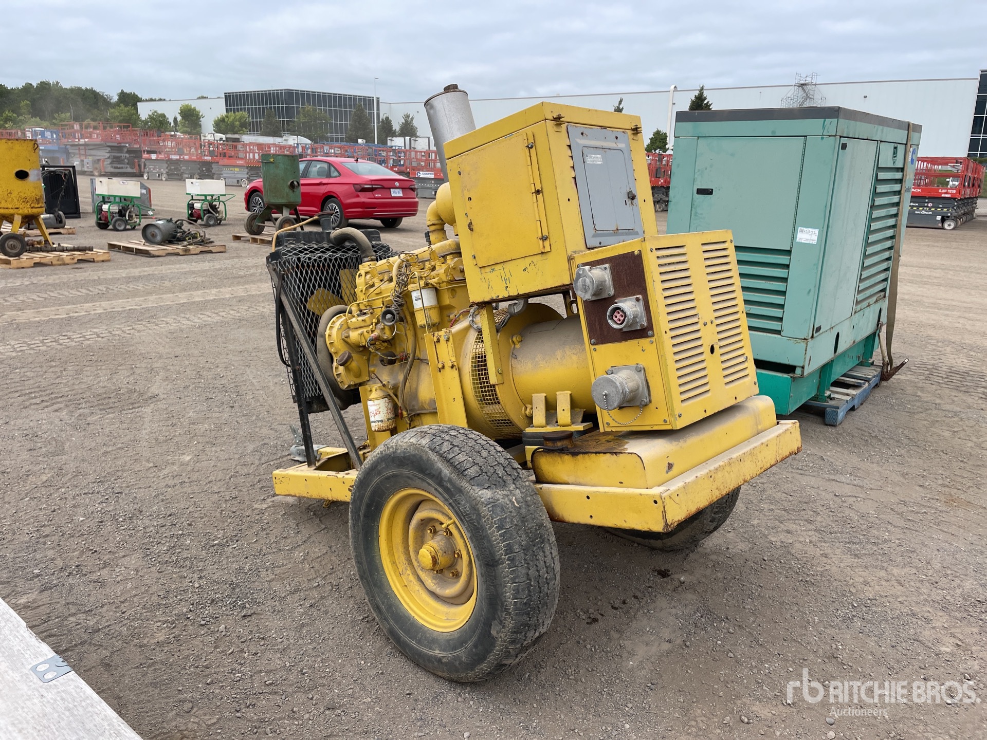 General Appearance with Picture, Left Rear Corner