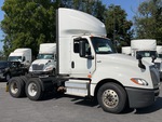 LL607795 - 2020 International LT625: Picture, Right Front Corner
