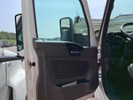 MN300178 - 2021 International LT625: Cab Doors