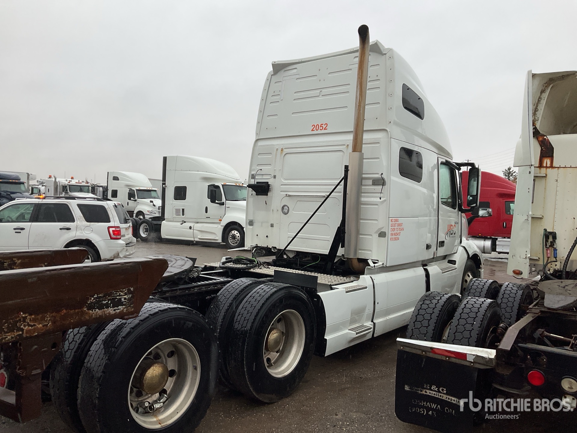 General Appearance with Picture, Right Rear Corner