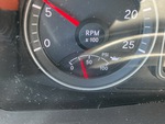 MN294555 - 2021 International LT625: Oil Pressure
