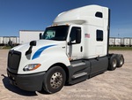 MN294555 - 2021 International LT625: Picture, Left Front Corner