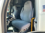 MN294555 - 2021 International LT625: Seats/Armrests