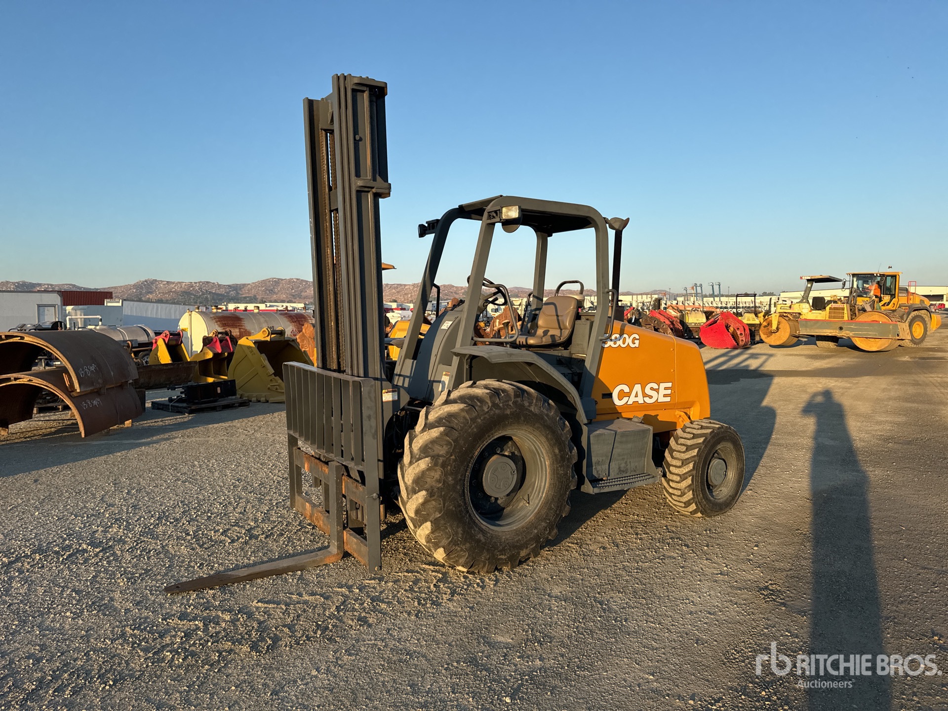 General Appearance with Picture, Left Front Corner