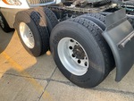 MN274109 - 2021 International LT625: Wheel Condition