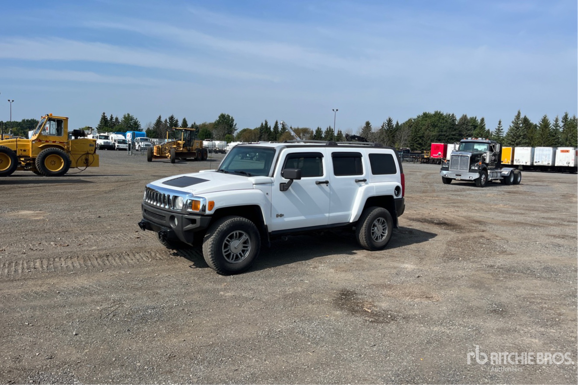 General Appearance with Picture, Left Front Corner