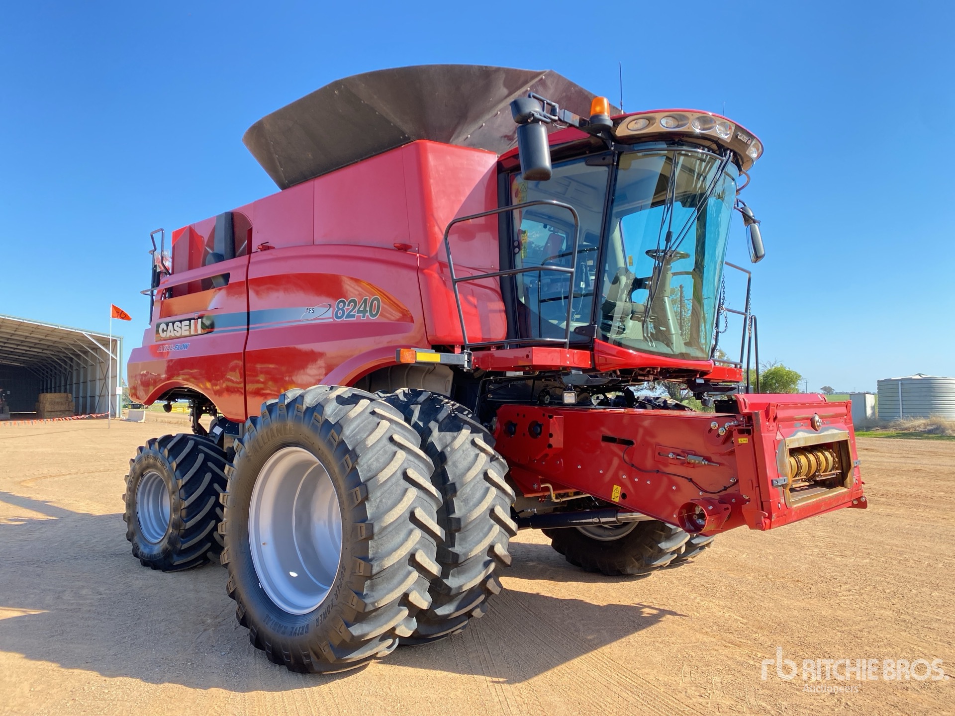 General Appearance with Picture, Right Front Corner