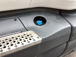 MN273556 - 2021 International LT625: DEF / AdBlue Tank