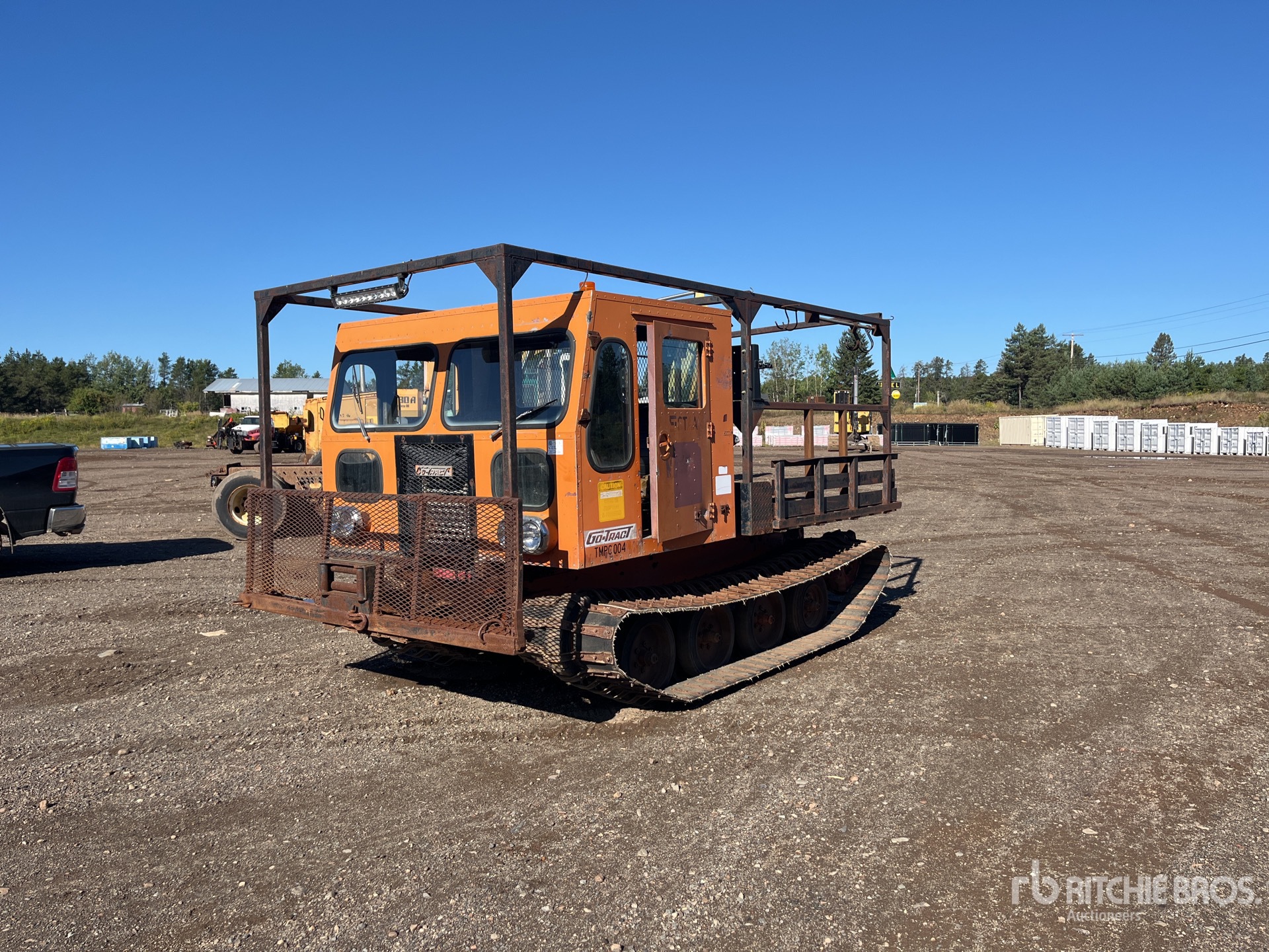 General Appearance with Glamour Shot