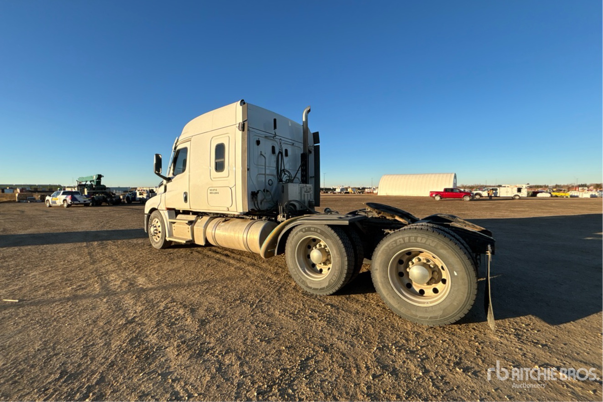 General Appearance with Picture, Left Rear Corner