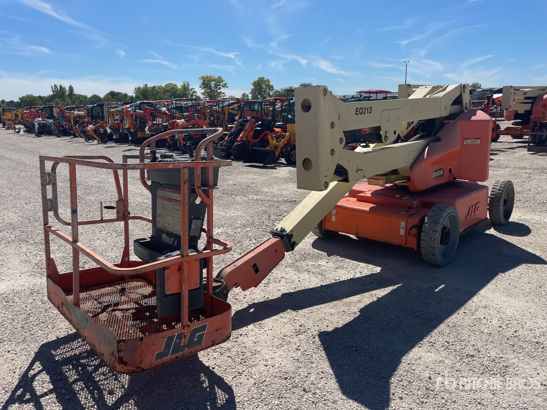 General Appearance with Picture, Left Front Corner