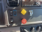 Cab with Control de Frenos