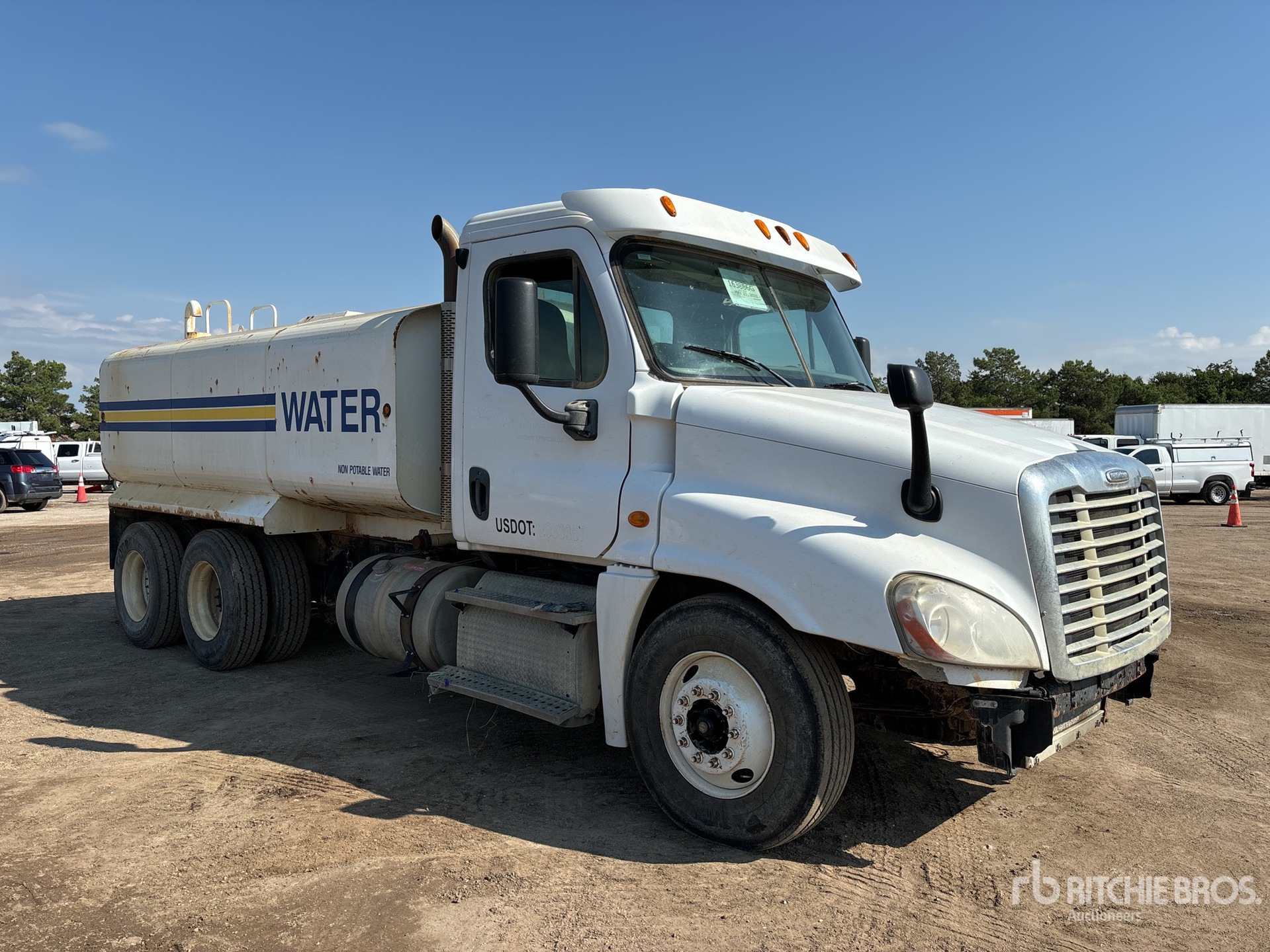 General Appearance with Image, coin avant droit