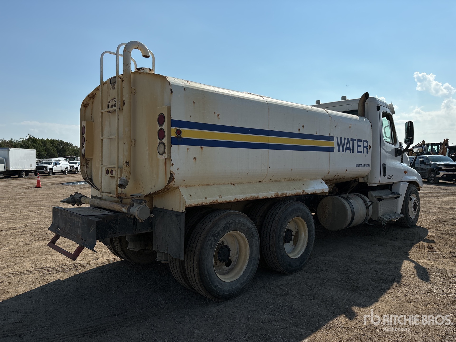 General Appearance with Image, coin arrière droit