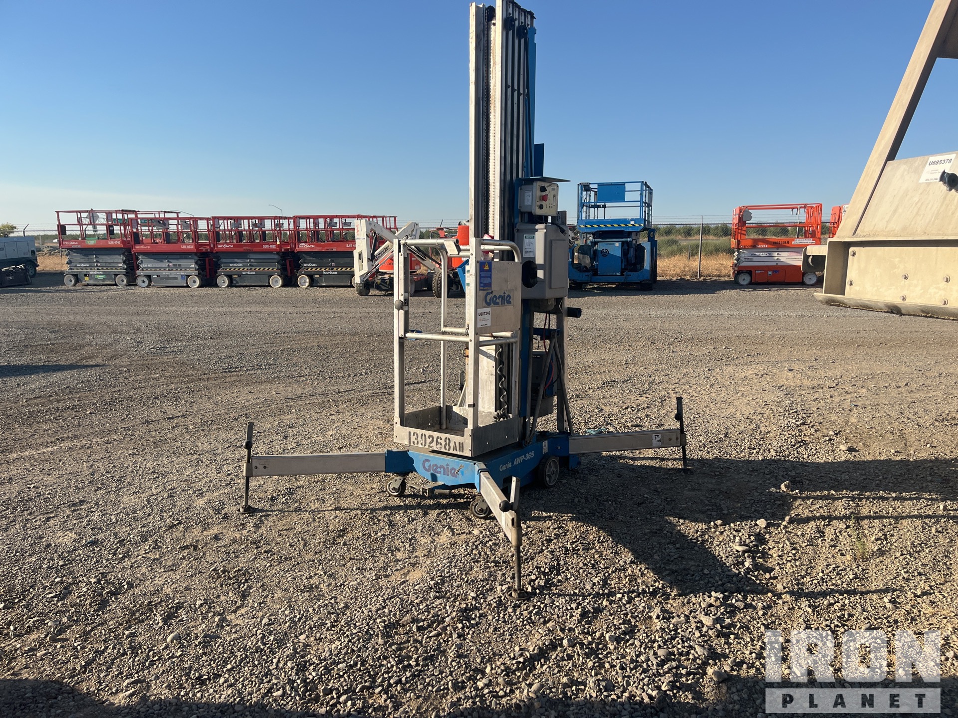 General Appearance with Foto, angolo anteriore sinistro