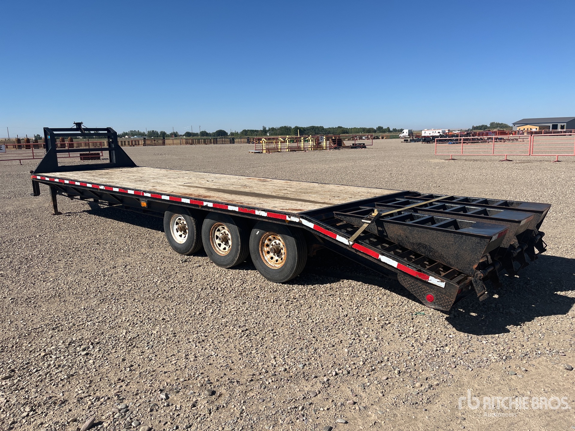 General Appearance with Imagen: esquina trasera izquierda