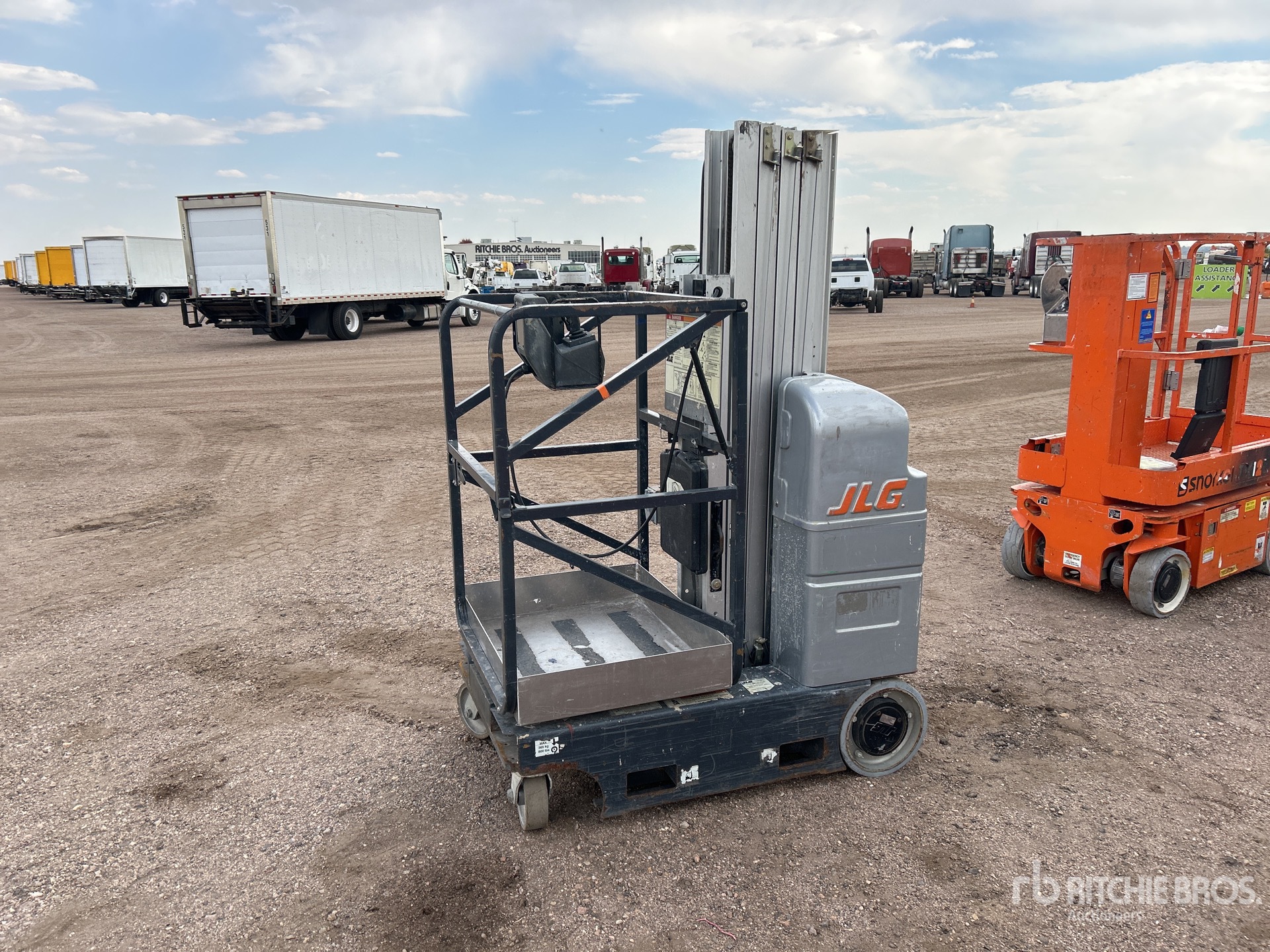 General Appearance with Glamour Shot