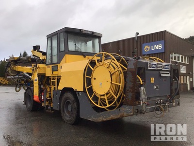 General Appearance with Bild, Ecke hinten links