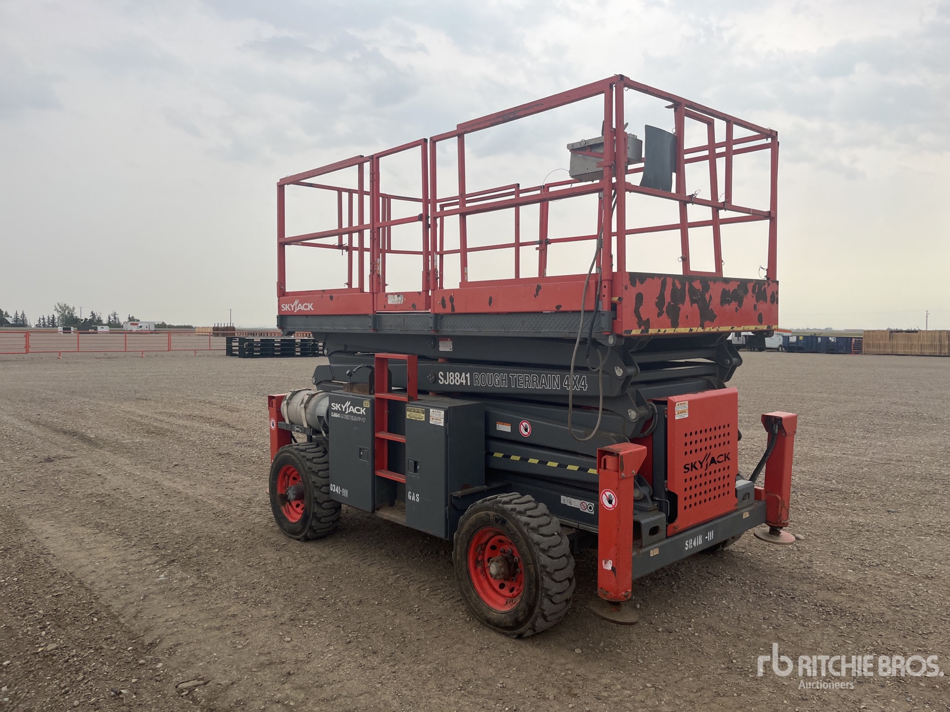 General Appearance with Picture, Right Front Corner