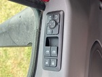 MN211490 - 2021 International LT625: Window Controls
